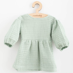 NEW BABY Dojčenské mušelínové šaty New Baby Comfort clothes šalviová
